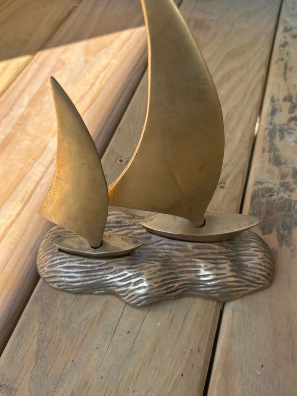 Brass Sailboat Sculptur Accent - Gold Finish